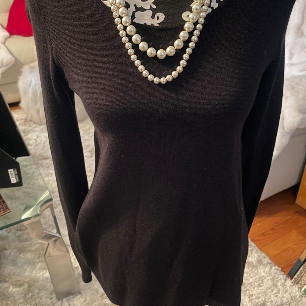 Theory - Black Wool/Silk Black Long-Sleeve Knit Tunic Split Hem Top